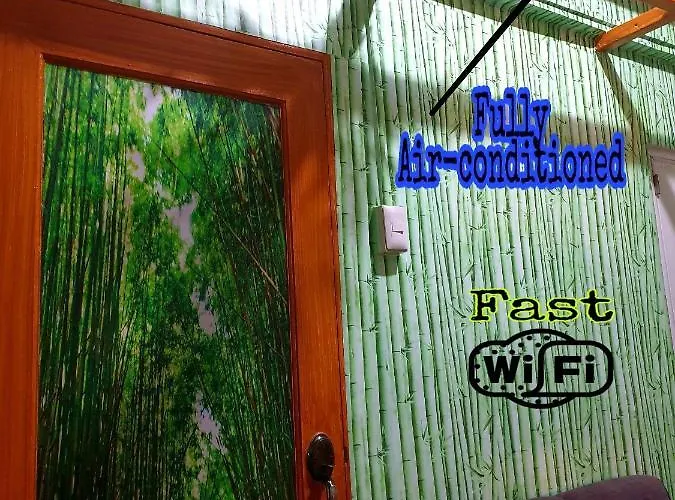 Gardenpod + Cafe Hostel